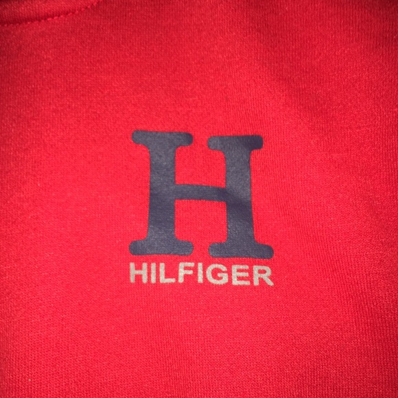 A jacket - Picture 2 of 4